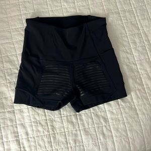 Lululemon Renegade Rogue Short